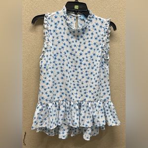 🌾 ⭐️ CECE NWOT Floral Print Top